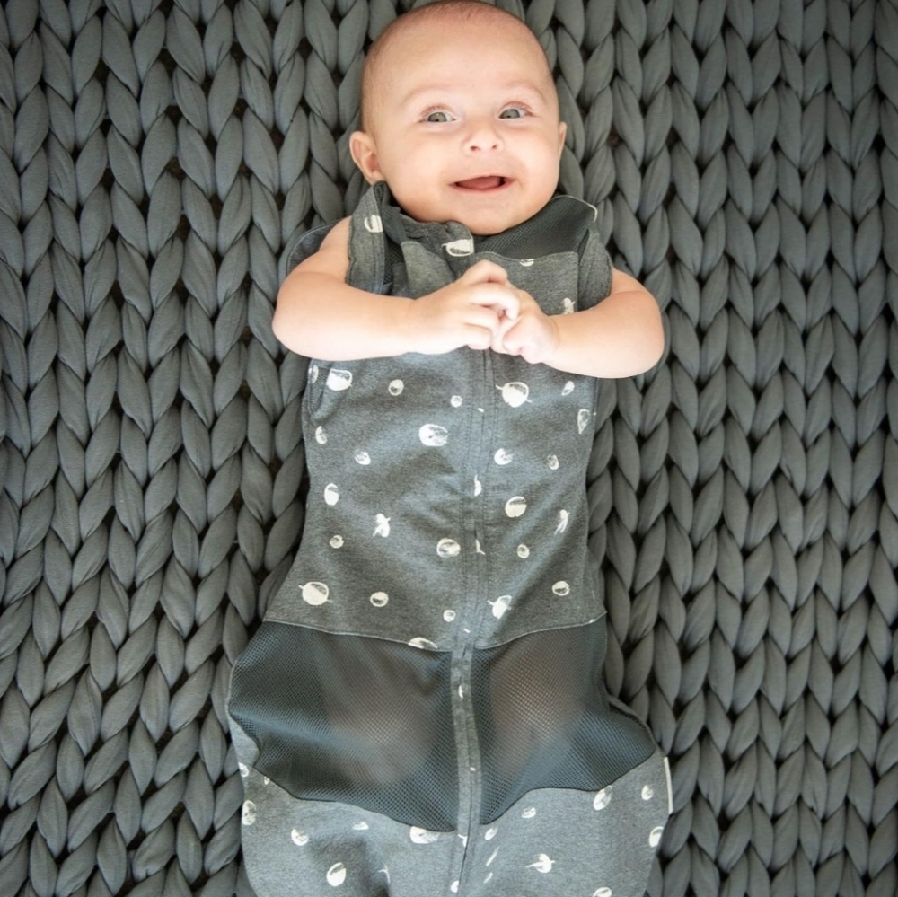 Happiest Baby Sleepea 5-Second Swaddle 100% Organic Cotton Baby Swaddle Blanket - Picture 4 of 5